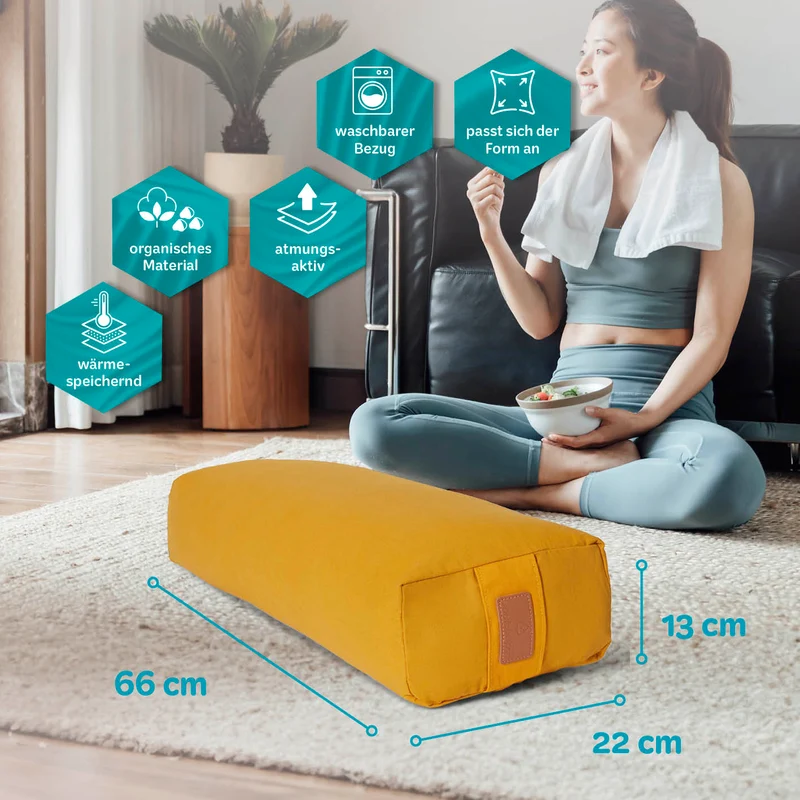 #DoYourYoga Yoga-Bolster Paravati - gefüllt mit Bio-Buchweizenschalen - 67 x 22 x 13 cm - Indischgelb