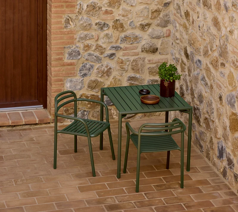 Bliss dining table incl. 2 Bliss armchairs