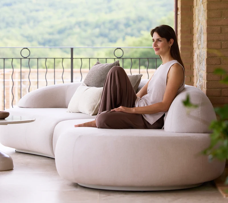 Mellow 4-seater sofa