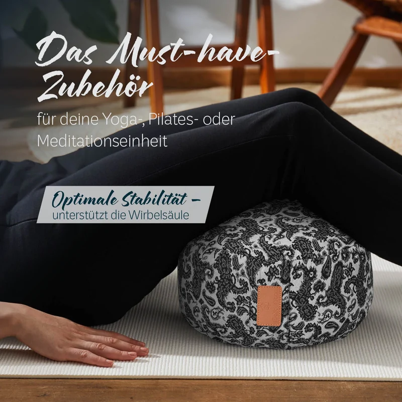 #DoYourYoga Yoga-Kissen Vishnu - gefüllt mit Bio-Buchweizenschalen - Rund 30 x 30 x 15 cm - Style 3 (Weiß-Schwarz)