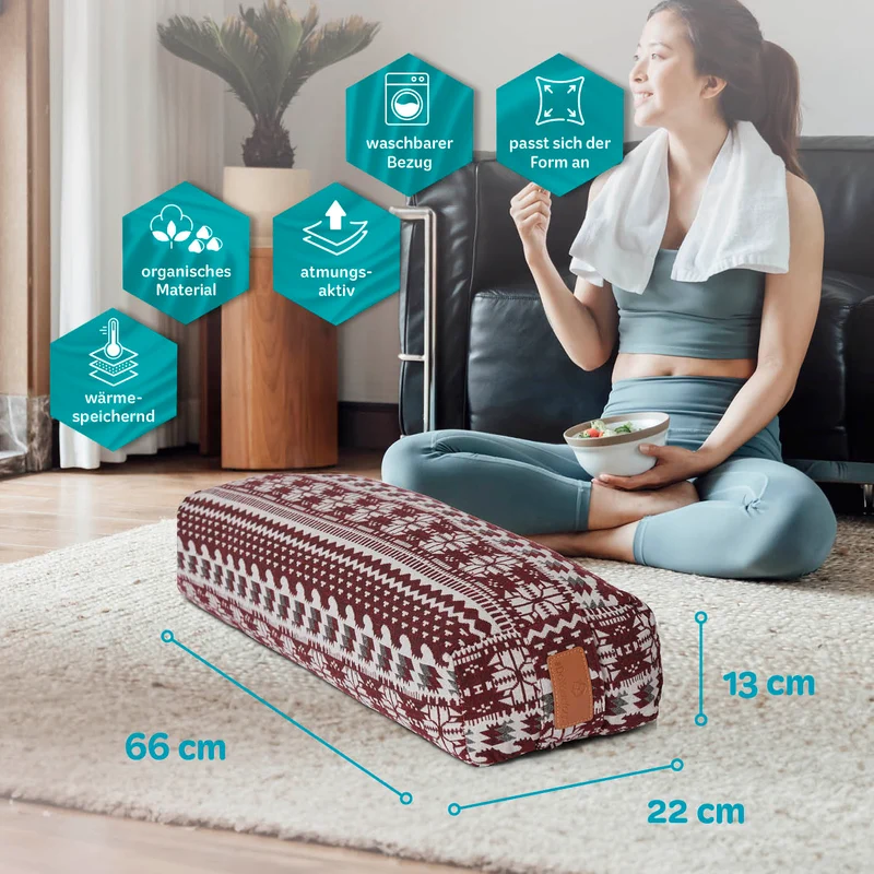 #DoYourYoga Yoga-Bolster Paravati - gefüllt mit Bio-Dinkelspelz - 67 x 22 x 13 cm - Style 9 (Rot-Weiß)