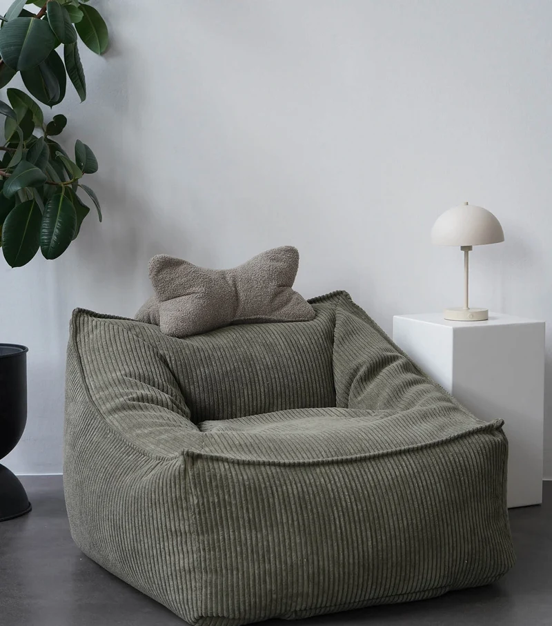 Nackenkissen in Bouclé & Cord ‘Der Leseknochen'