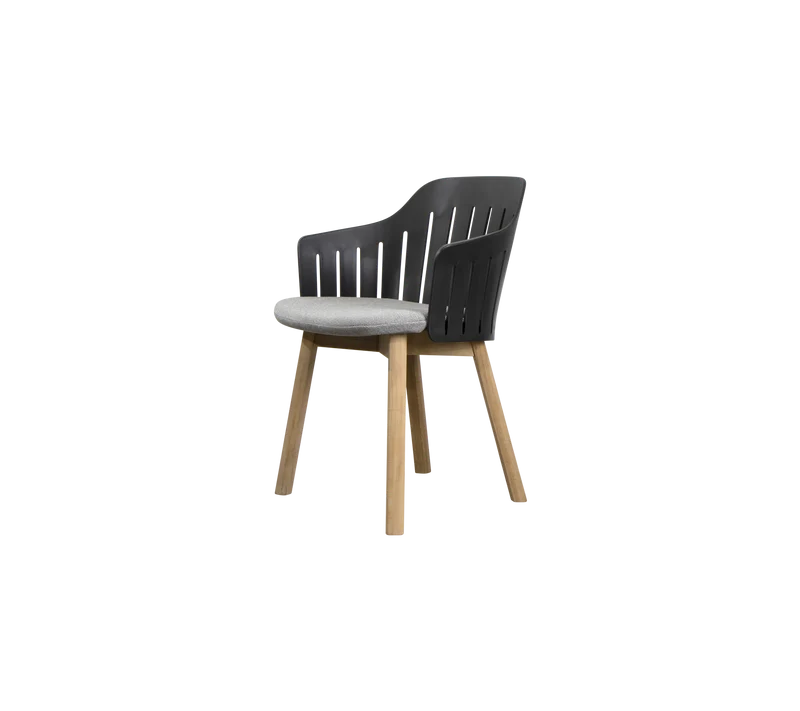 Choice chair with teak legs