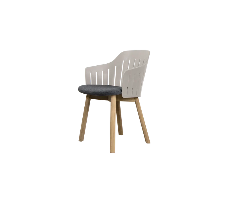 Choice chair with teak legs