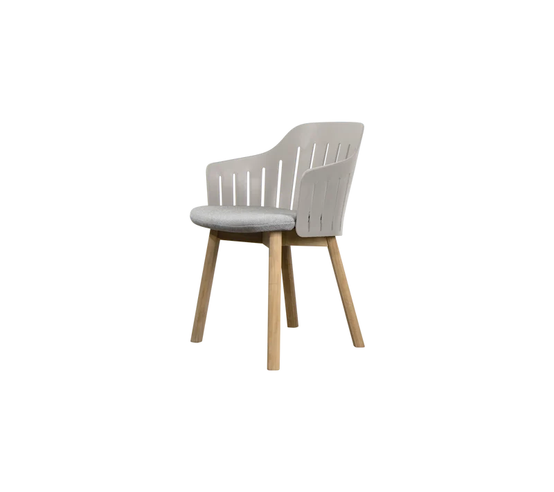 Choice chair with teak legs