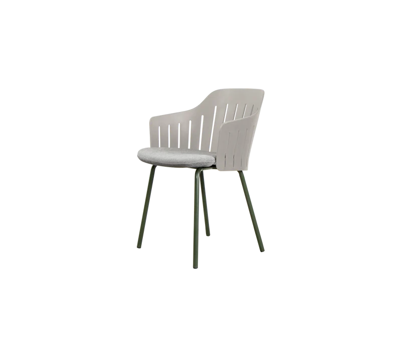 Choice chair with 4 legs