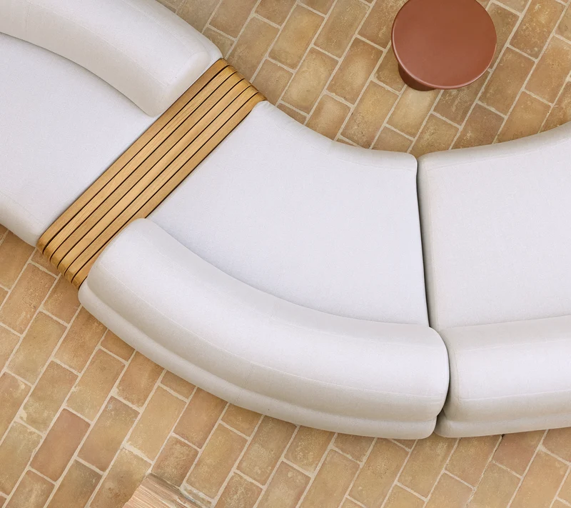 Mellow sofa center module