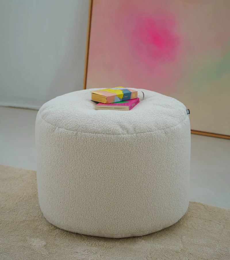 Bouclé Pouf 'Mochi'