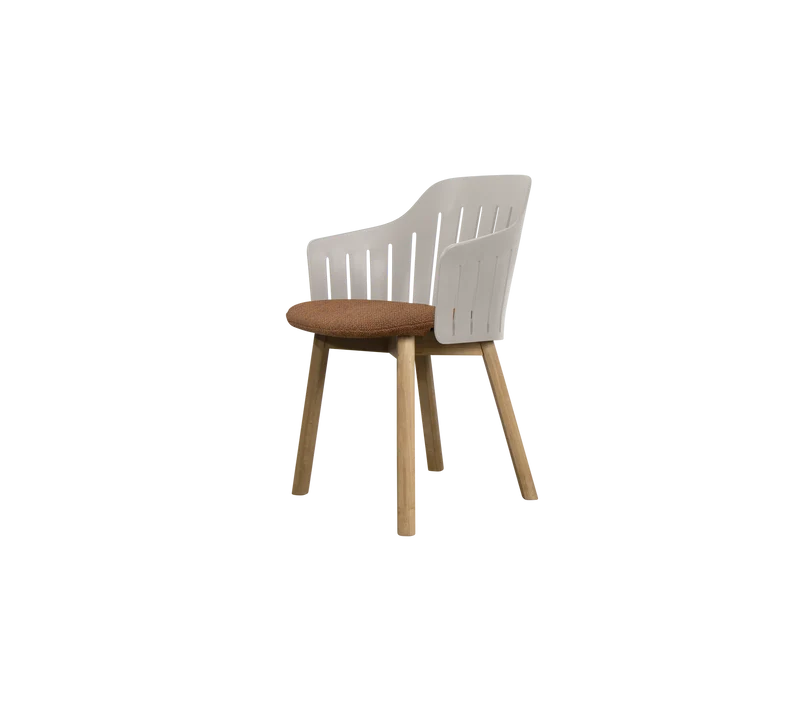Choice chair with teak legs