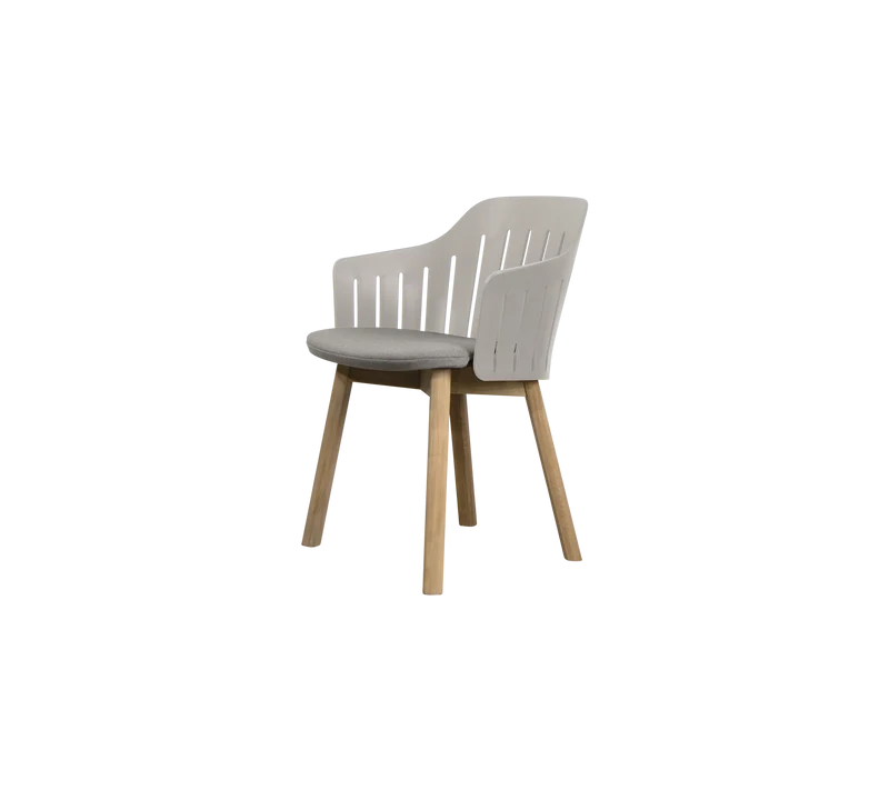 Choice chair with teak legs