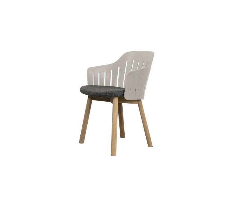 Choice chair with teak legs