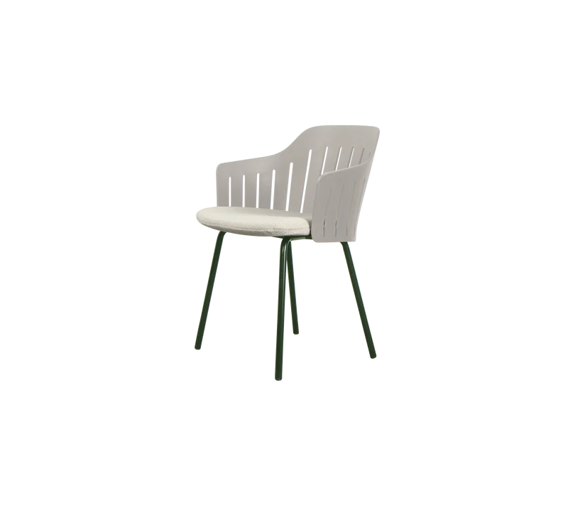 Choice chair with 4 legs