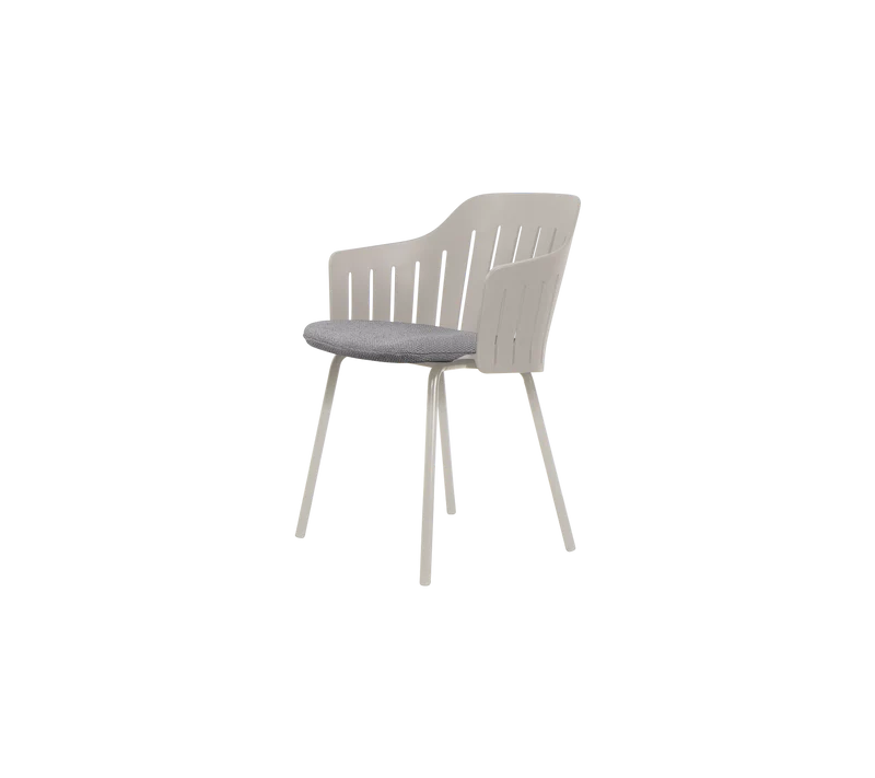 Choice chair with 4 legs