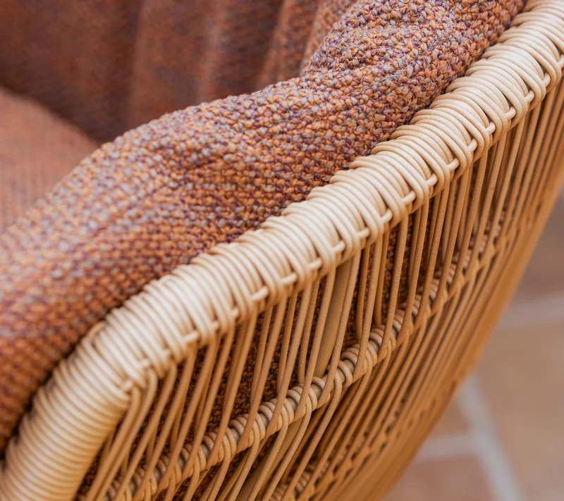 Stay chair w/teak swivel