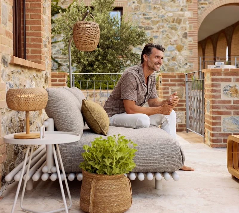Sticks platform, sofa w/chaise lounge