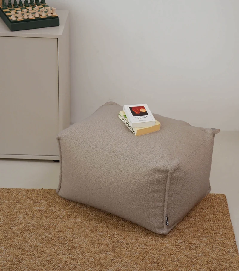 Bouclé Pouf 'Block'