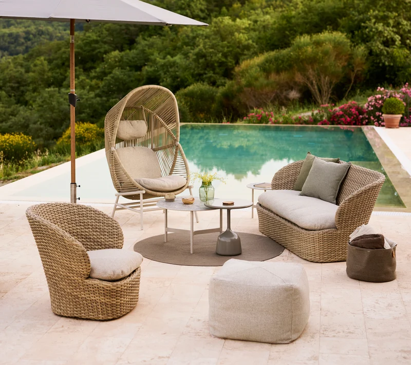 Coast lounge chair w/swivel