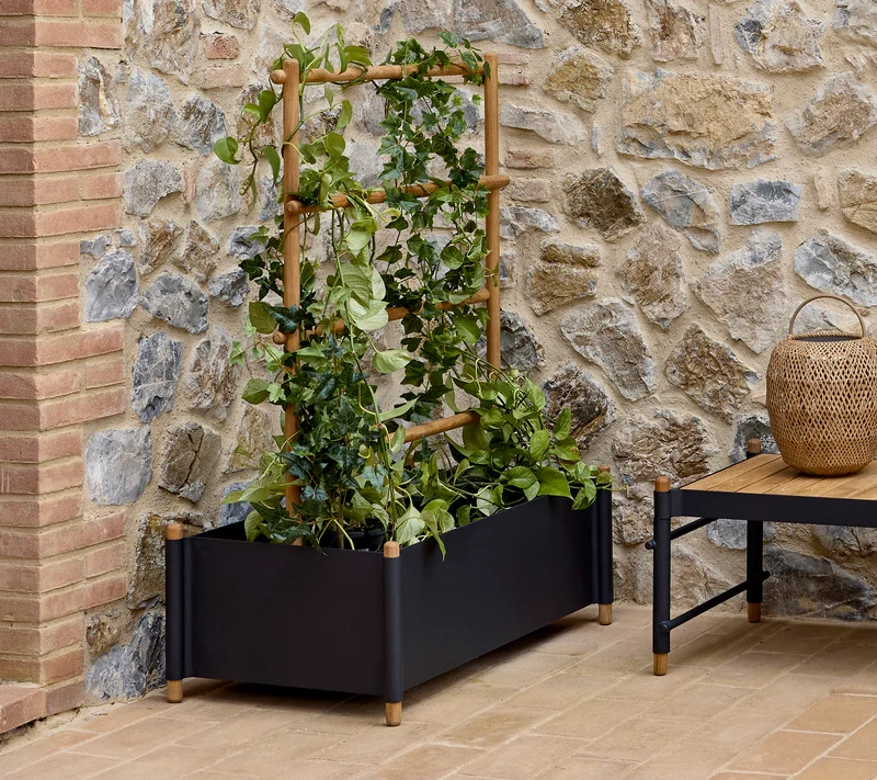 Sticks planter, large