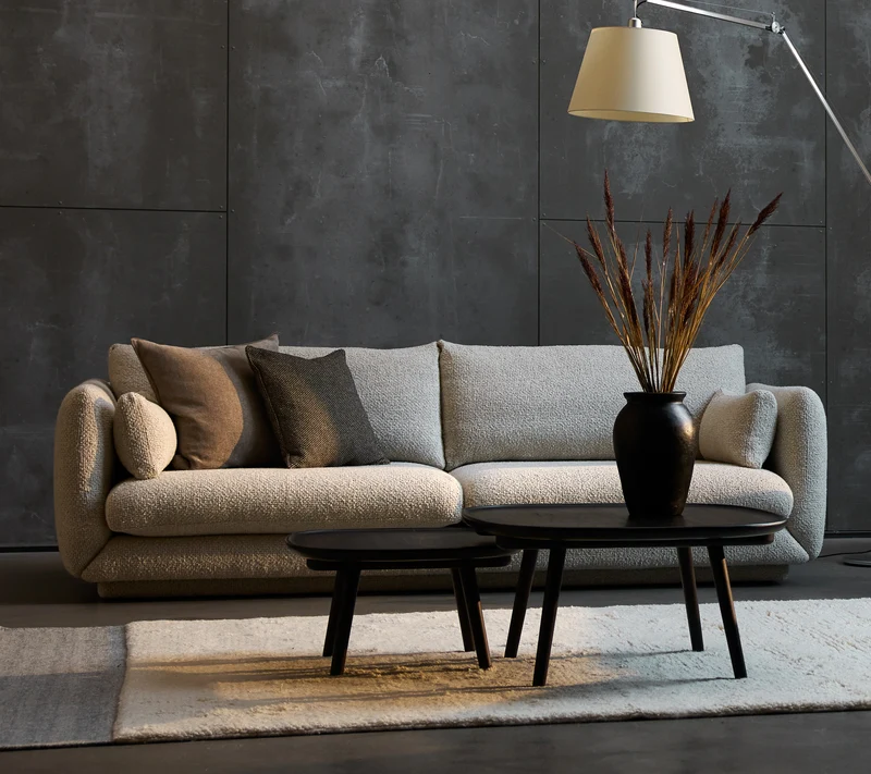 Bloom 3-seater sofa w/plinth