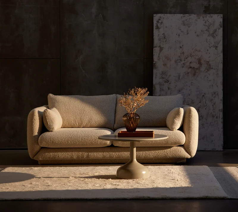 Bloom 2-seater sofa w/plinth