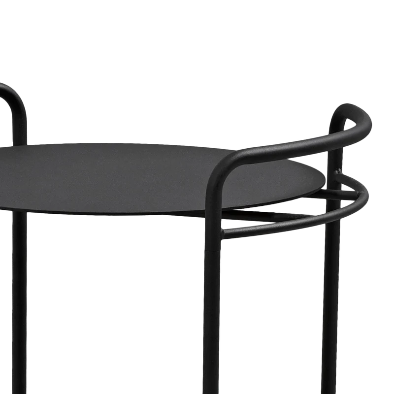Serving Table