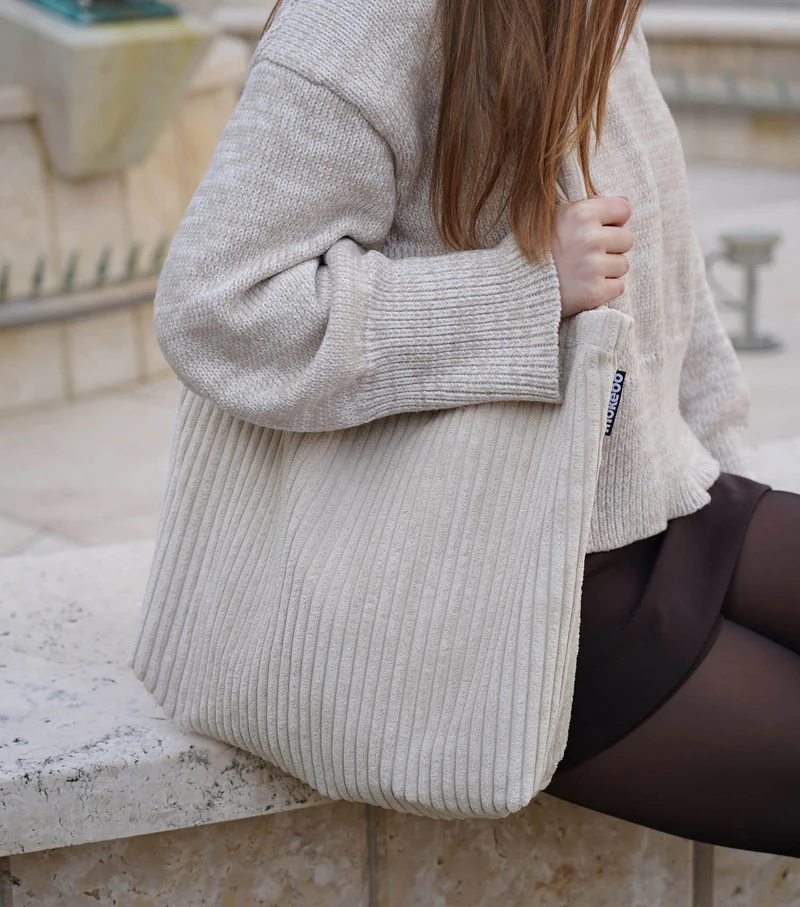 Cord Tasche 'Die Tragbare'