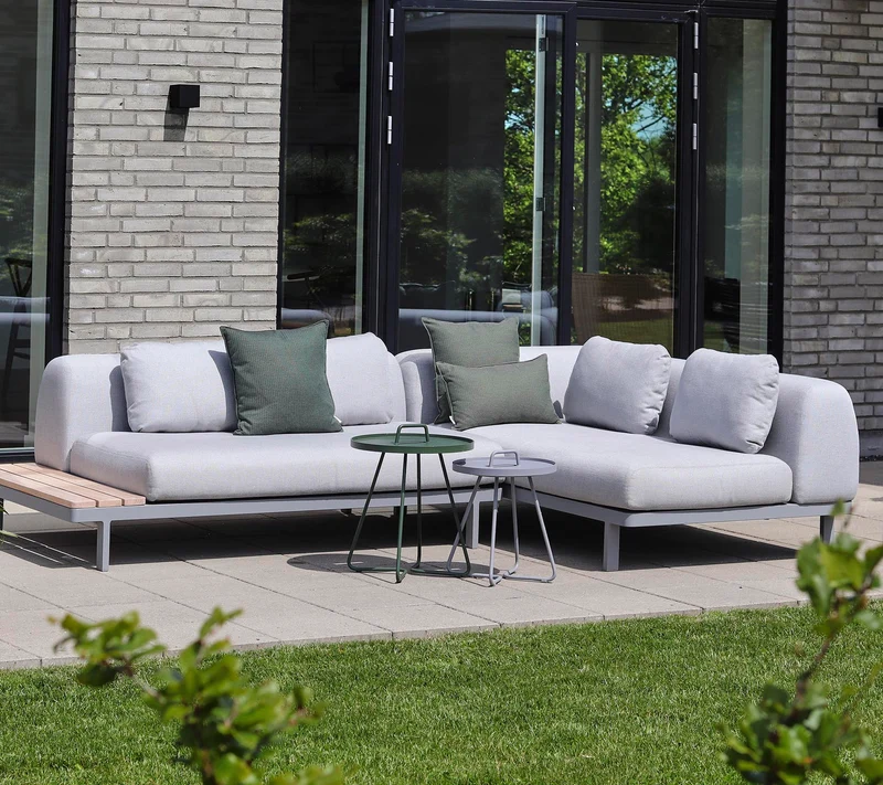 Space compact 2-module corner sofa with side table
