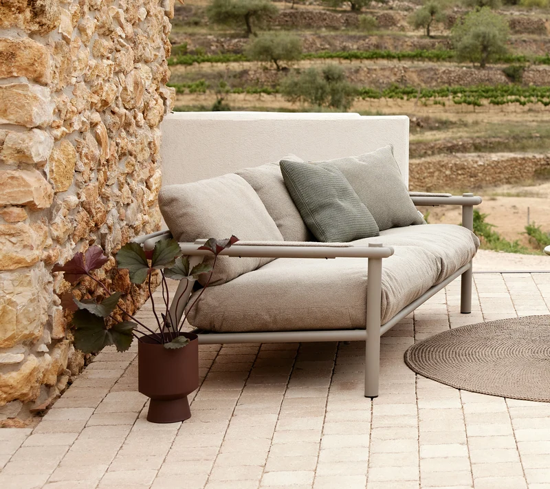 Sticks 2-seater sofa