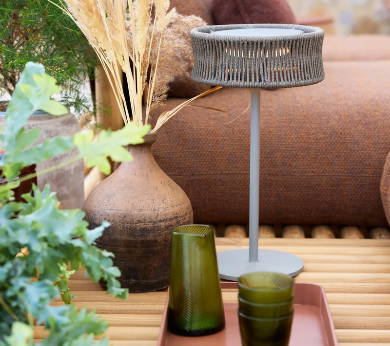 Illusion table lamp, medium