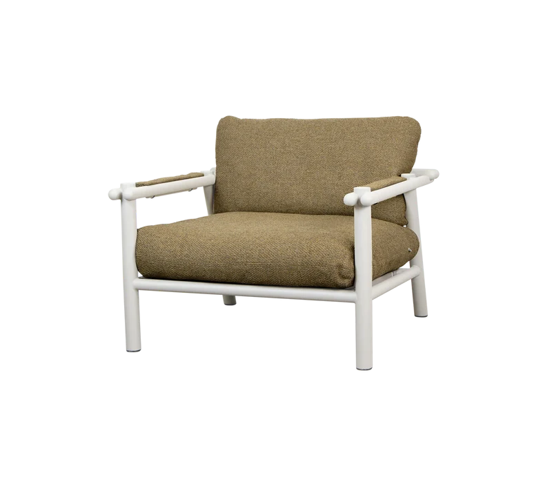 Sticks lounge chair