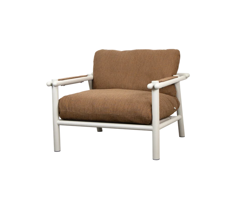 Sticks lounge chair