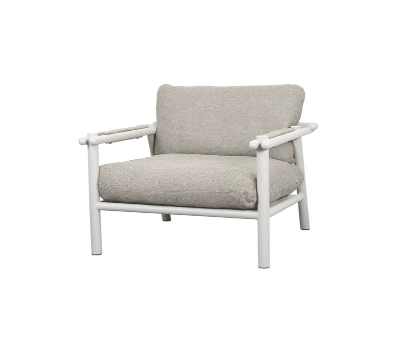 Sticks lounge chair