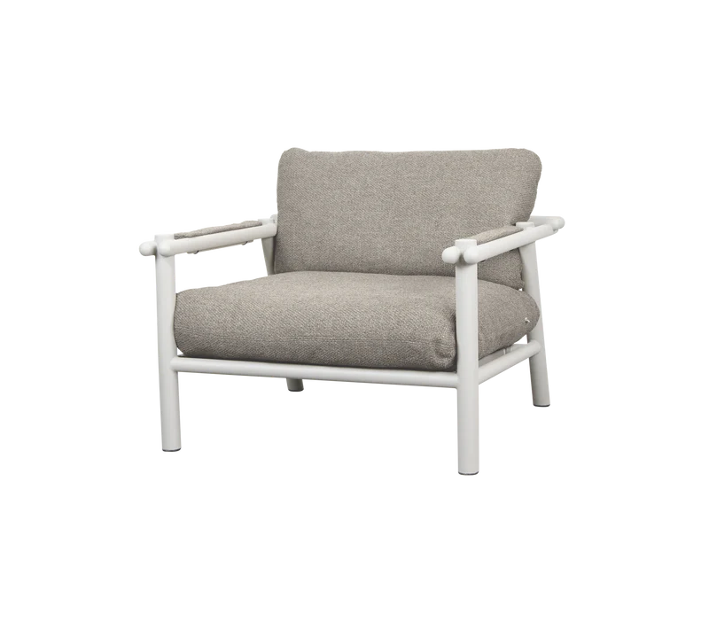 Sticks lounge chair