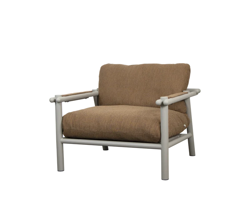 Sticks lounge chair