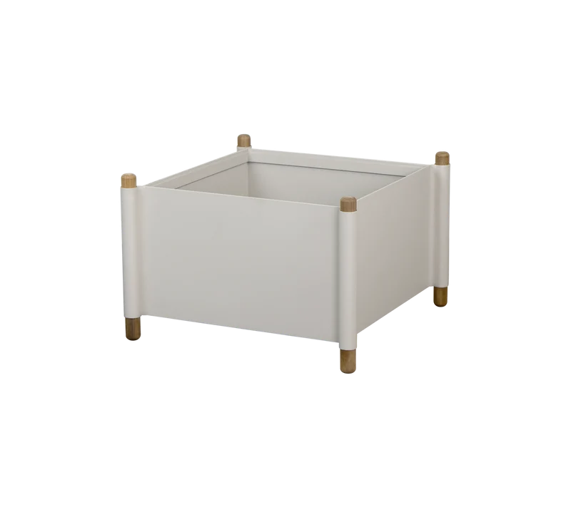Sticks planter