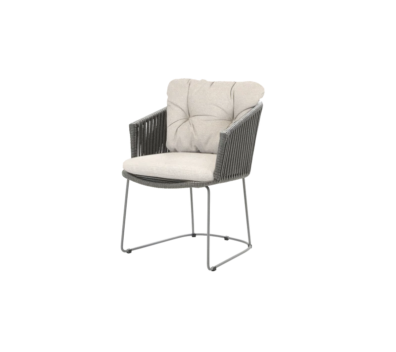 Moments chair