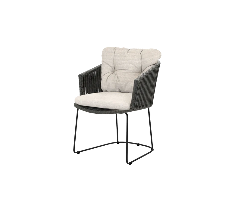 Moments chair