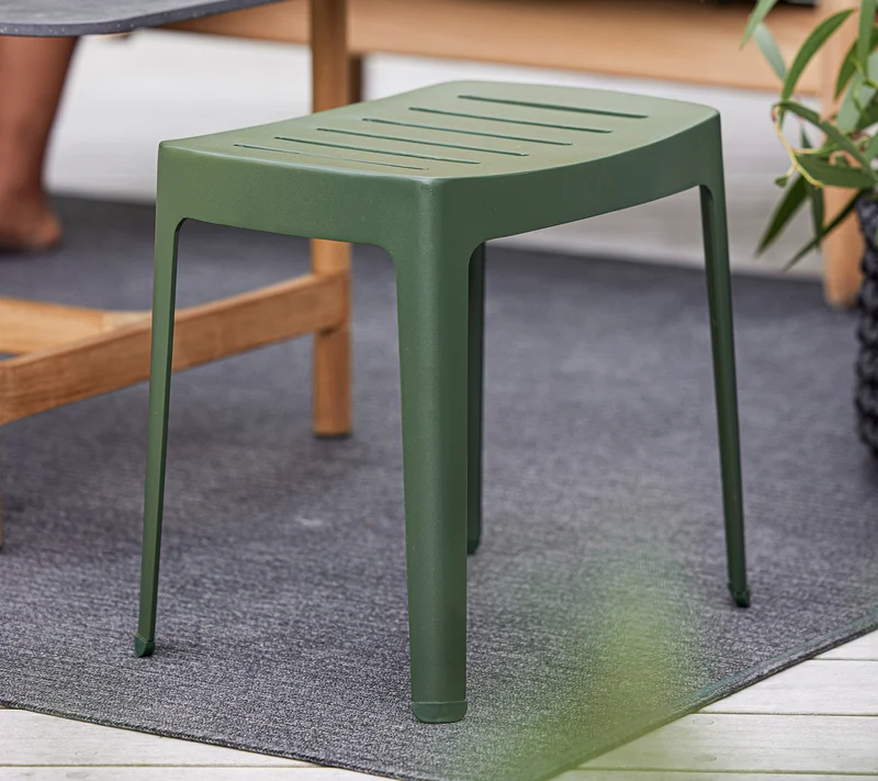 Cut stool
