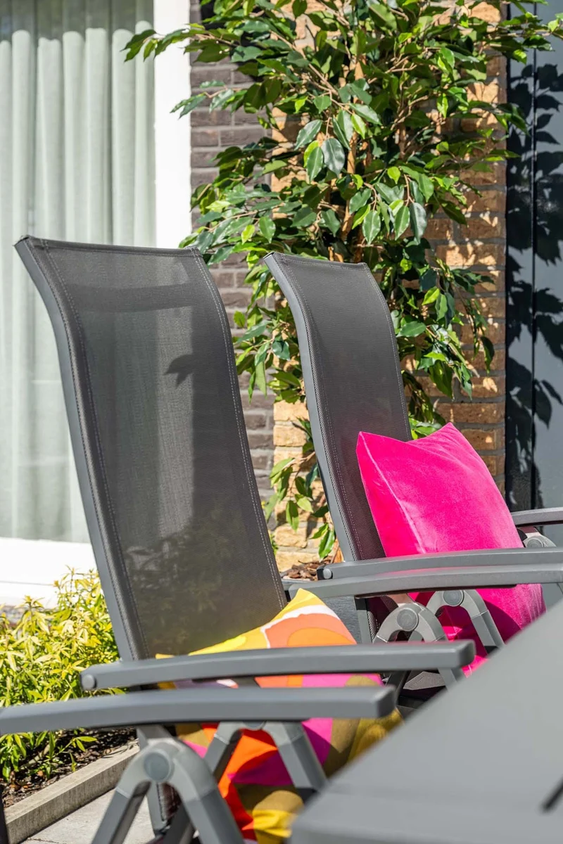 Garden Impressions Osaka verstelbare stoelen 4 stuks + Terni tafel