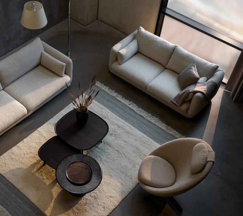 Pace lounge chair