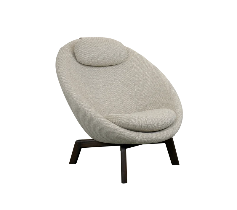 Pace lounge chair