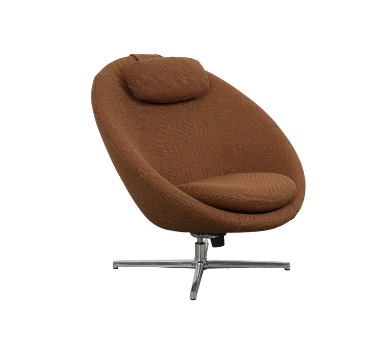 Pace lounge chair