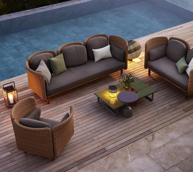 Arch lounge chair w/high arm/backrest