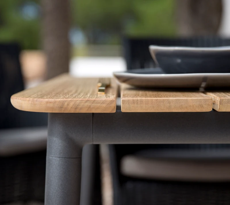 Core dining table, 210x90 cm