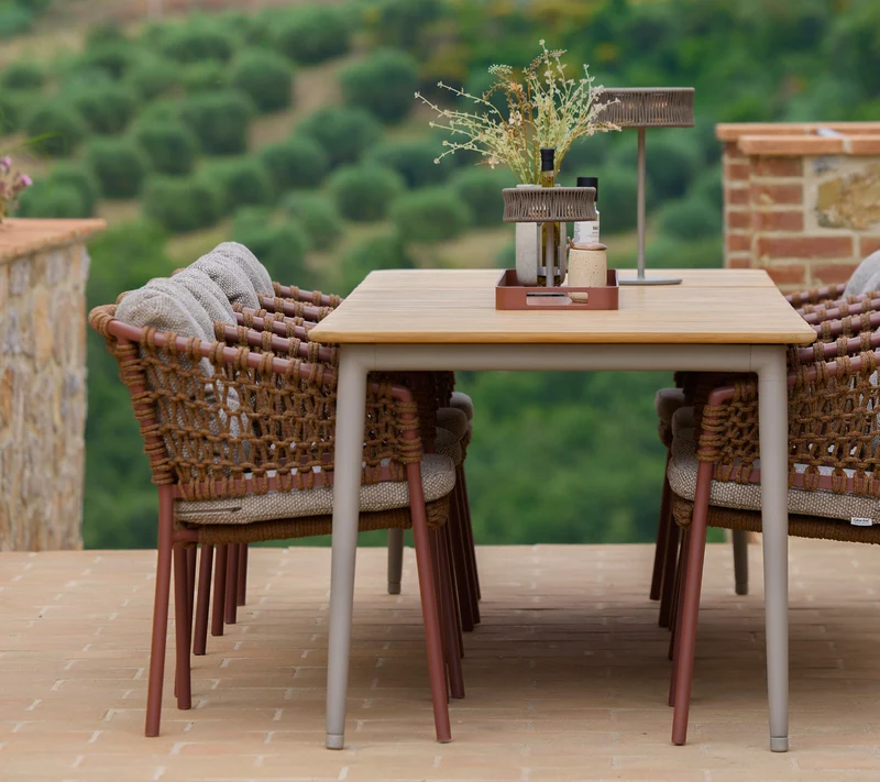 Core dining table, 210x90 cm