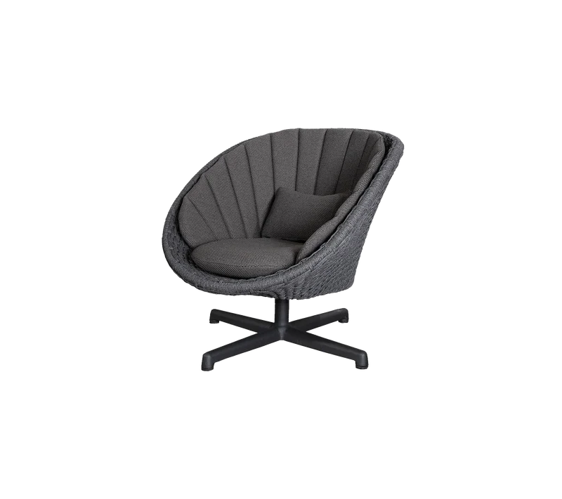 Peacock lounge chair w/swivel aluminium base