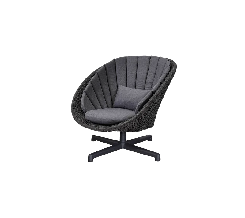 Peacock lounge chair w/swivel aluminium base