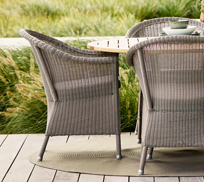 Lansing chair