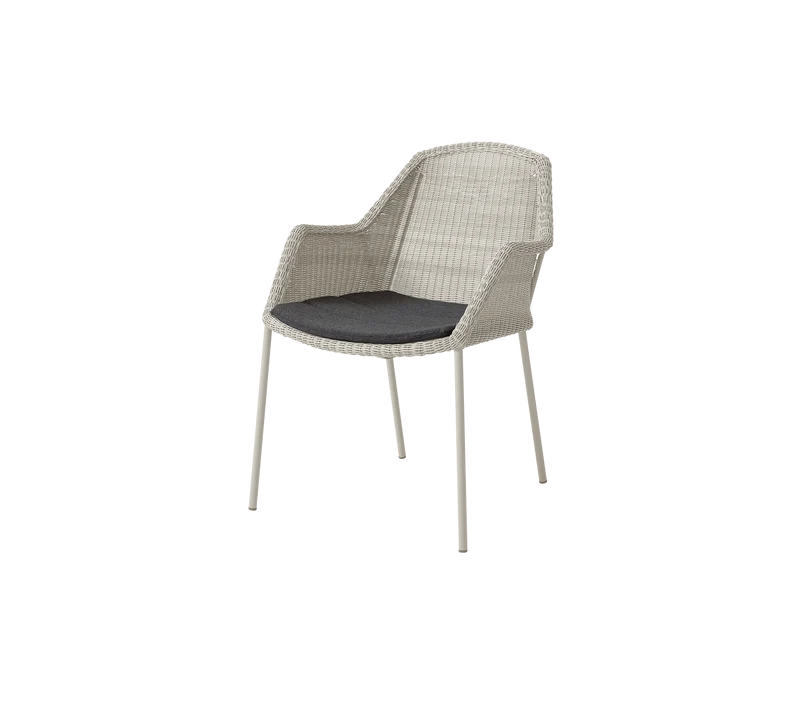 Breeze chair, stackable