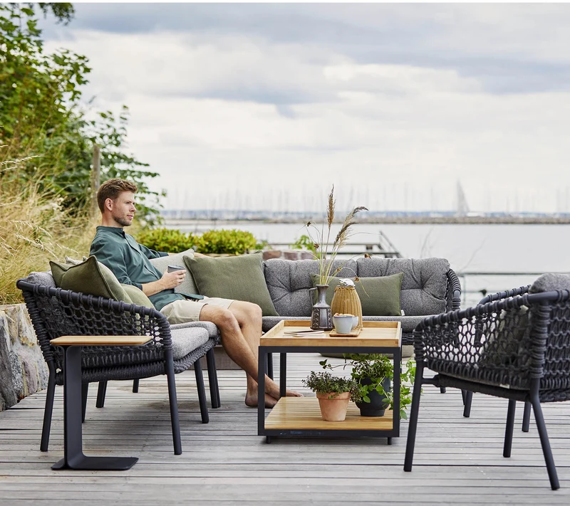 Ocean lounge chair